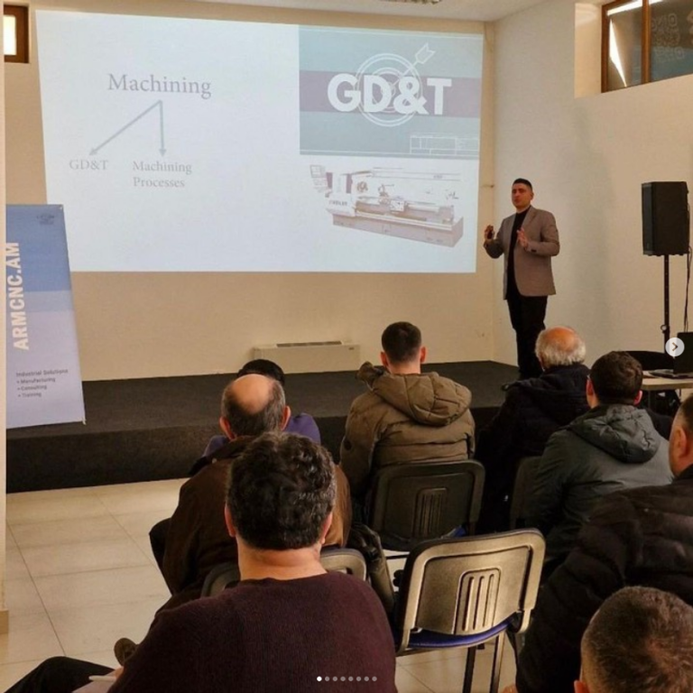 Screenshot 2025-05-07 at 10-34-18 Inbox • Chats